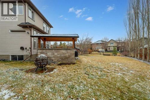 Cookshack vibes - 199 Cranarch Landing Se, Calgary, AB - Outdoor