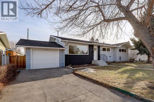 36 Glenview Drive Sw, Calgary, AB - Outdoor