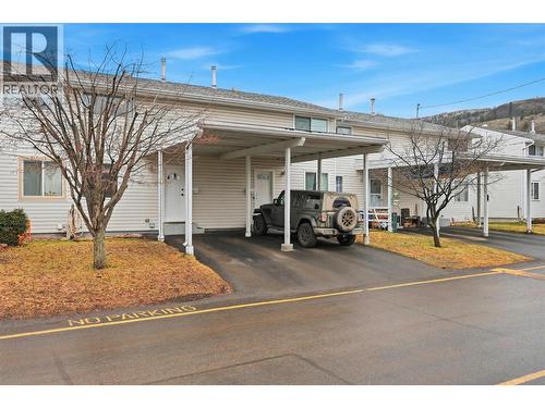 2568 SANDPIPER Drive Unit# 32  Kamloops, BC V2B 6X1