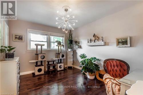 107 Ellis Crescent, Waterloo, ON - Indoor Photo Showing Dining Room