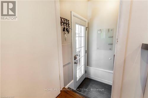 107 Ellis Crescent, Waterloo, ON - Indoor Photo Showing Other Room