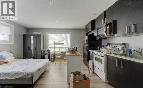 Unit 2 - 61 Waterloo Street, Kitchener, ON - Indoor Photo Showing Kitchen