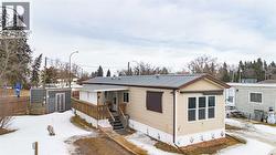 2, 4822 58 Street  Stettler, AB T4K 1B6