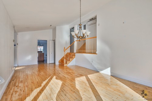 Salon - 144 Ch. De La Lorraine, Laval (Pont-Viau), QC - Indoor Photo Showing Other Room