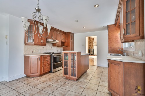 Cuisine - 144 Ch. De La Lorraine, Laval (Pont-Viau), QC - Indoor Photo Showing Kitchen