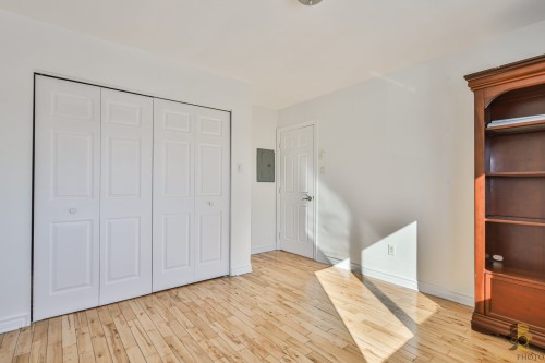 Chambre à coucher - 144 Ch. De La Lorraine, Laval (Pont-Viau), QC - Indoor Photo Showing Other Room