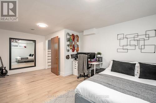 765 Wesley Street, Burlington, ON - Indoor Photo Showing Bedroom
