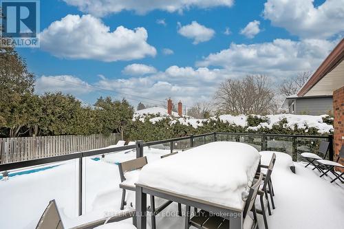 765 Wesley Street, Burlington, ON - Outdoor