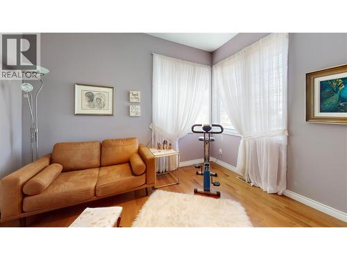 2523 Golf View Crescent, Blind Bay, BC - Indoor Photo Showing Other Room