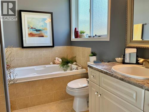 2523 Golf View Crescent, Blind Bay, BC - Indoor Photo Showing Bathroom