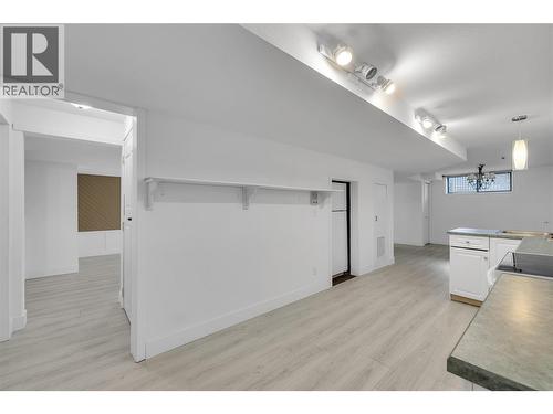 2535 Winnipeg Road, West Kelowna, BC - Indoor Photo Showing Other Room