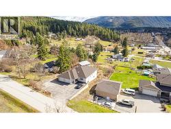 104 26TH Avenue N Erickson, BC V0B 1G1