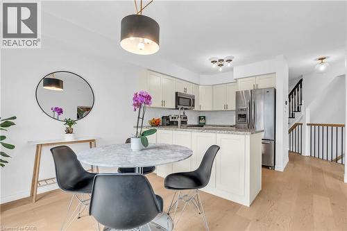 9 Gaw Crescent, Guelph, ON - Indoor