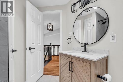 9 Gaw Crescent, Guelph, ON - Indoor Photo Showing Other Room