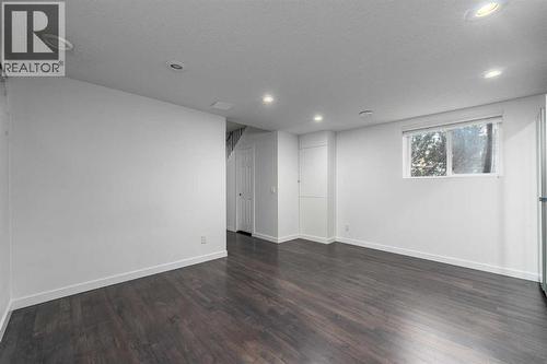 5503 Strathcona Hill Sw, Calgary, AB 