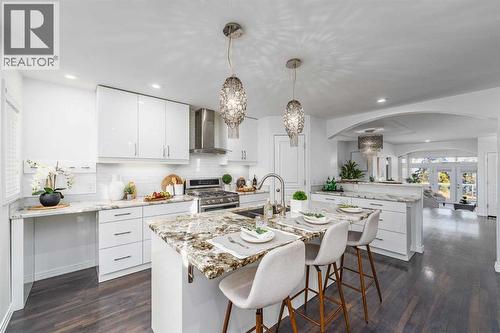 5503 Strathcona Hill Sw, Calgary, AB 