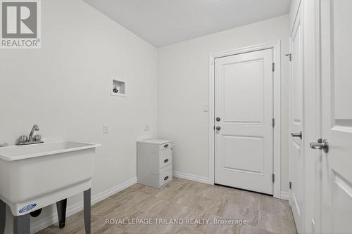 64 Ambrosia Path, St. Thomas, ON - Indoor Photo Showing Other Room