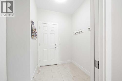 115 Mahogany Way Se, Calgary, AB - Indoor Photo Showing Other Room