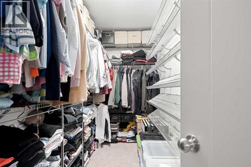 115 Mahogany Way Se, Calgary, AB - Indoor With Storage