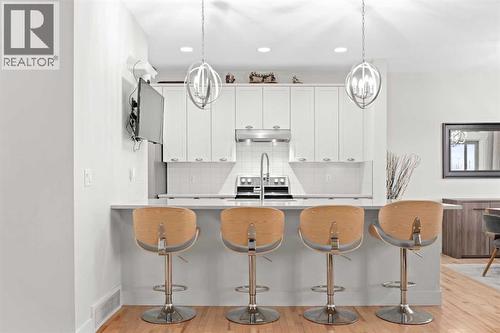 115 Mahogany Way Se, Calgary, AB - Indoor Photo Showing Kitchen