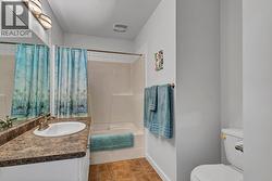 Second full bathroom - 