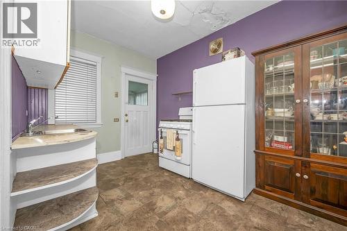 31 1/2 Garside Avenue N, Hamilton, ON - Indoor