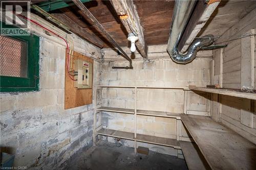 31 1/2 Garside Avenue N, Hamilton, ON - Indoor