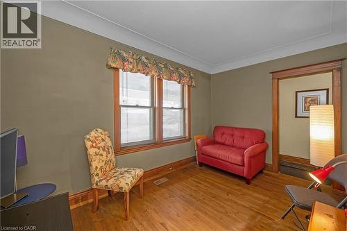 31 1/2 Garside Avenue N, Hamilton, ON - Indoor