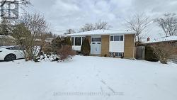 187 KEEWATIN STREET S  Oshawa, ON L1H 6Z5