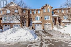 21 - 170 HAVELOCK DRIVE  Brampton, ON L6W 4T3