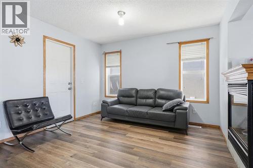 Living Room - 218 Tarawood Place Ne, Calgary, AB - Indoor Photo Showing Living Room