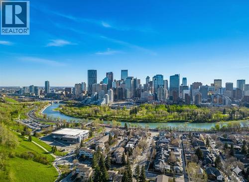 414 12 Avenue Nw, Calgary, AB - Outdoor With View