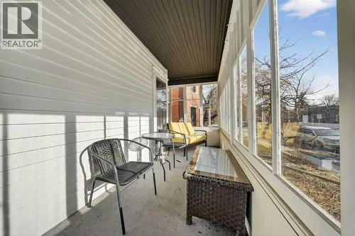 Covered Front Porch - 414 12 Avenue Nw, Calgary, AB -  With Exterior