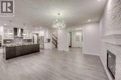 53 Sherwood Square Nw, Calgary, AB - Indoor