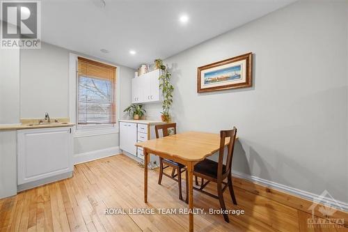 21 Arlington Avenue, Ottawa, ON - Indoor Photo Showing Dining Room