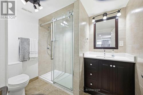 2171 Martha Avenue, Ottawa, ON - Indoor Photo Showing Bathroom
