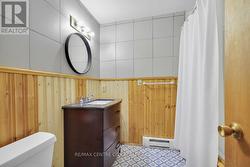 4 pc bathroom with jetted tub - 