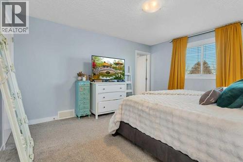 12 Rutherford Drive, Red Deer, AB - Indoor Photo Showing Bedroom