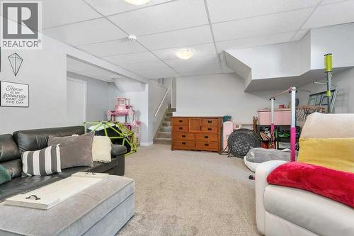 12 Rutherford Drive, Red Deer, AB - Indoor