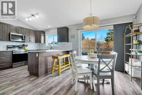 12 Rutherford Drive, Red Deer, AB - Indoor