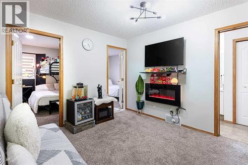 13 Mt. Aberdeen Manor Se, Calgary, AB - Indoor