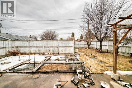 352 Malvern Close Ne, Calgary, AB - Outdoor