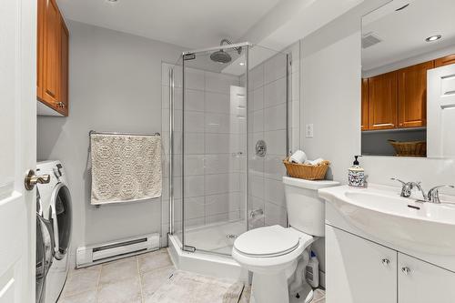 Salle de bains - 57 Rue Thorncliffe, Dollard-Des-Ormeaux, QC - Indoor Photo Showing Bathroom