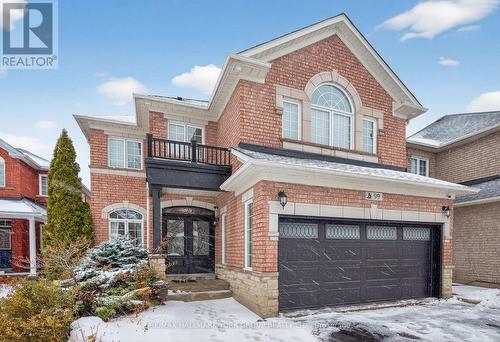 99 BARBERRY CRESCENT  Richmond Hill, ON L4E 4S5