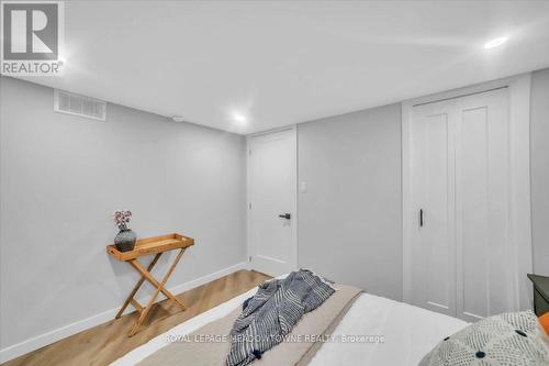 80 Mcanulty Boulevard, Hamilton, ON - Indoor Photo Showing Bedroom