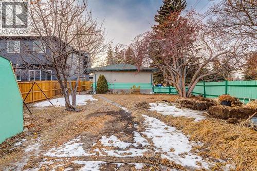 4313 30 Avenue Sw, Calgary, AB - Outdoor