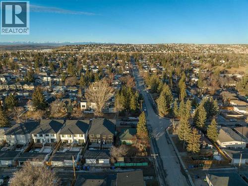 4313 30 Avenue Sw, Calgary, AB - Outdoor With View