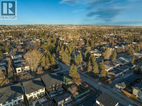 4313 30 Avenue Sw, Calgary, AB - Outdoor With View