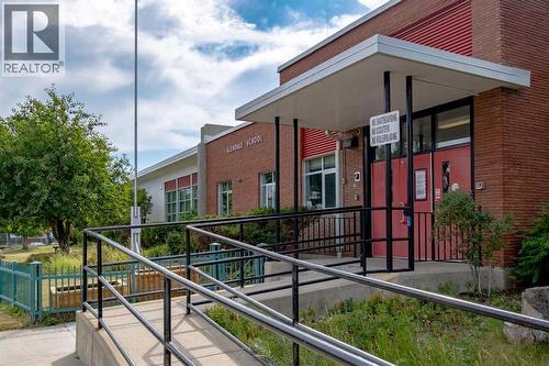 4313 30 Avenue Sw, Calgary, AB - Outdoor With Exterior