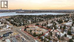 225, 2425 90 Avenue SW  Calgary, AB T2V 4X8